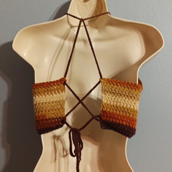 Hand knit brown and tan halter top hand knit by my niece - Picture 14 of 17